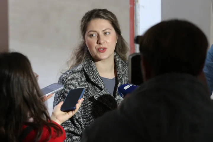 Osijek, 25. 11. 2025, Dječji vrtić, Krijesnica, Korčulanska 3. Gradonačelnik Ivan Radić obišao radove na energetskoj obnovi i proširenju vrtića. Ana Mihaljević, pedagoginja.snimio GOJKO MITIĆ