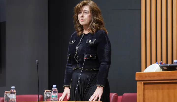 Zagreb, 26.11.2025.- Nastavak 8. sjednice Hrvatskog sabora koja je započela raspravom o Konačnom prijedlogu zakona o izmjenama i dopunama Zakona o mjerama ograničavanja, hitni postupak, prvo i drugo čitanje. Prije početka sjednice Tatjana Katkić Stanić nova pravobraniteljica za djecu dala je prisegu.foto HINA/ Admir BULJUBA&Scaron;IĆ/ abu