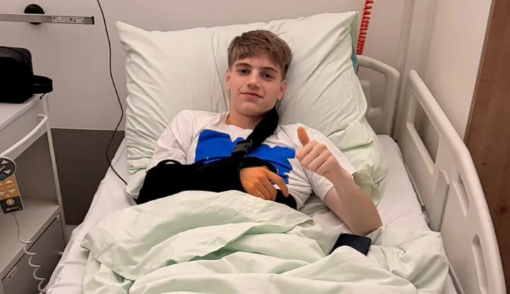 Niki Farkašu operirano rame