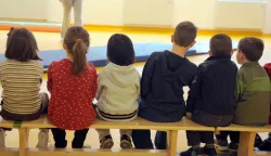 RIJEKA, 12. 03. 2012. - ILUSTRACIJA, DRENOVA, DJEČJI VRTIĆ DRENOVA, DIJETE, DJECA S LEĐA    SNIMIO: VEDRAN KARUZA