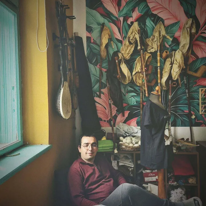 Tomislav Livaja (36), mag. likovne kulture, umjetnik i obrtnik: Babaseka i Tomislav 2 u 1 - te&scaron;ko je nabrojiti sve talente