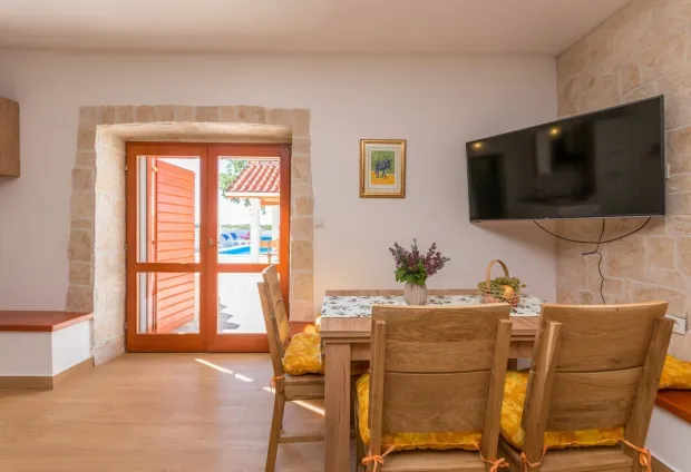 Najiznajmljivač 2025 - Vila Didini dvori