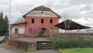 Nekadašnji hotel i restoran Adica