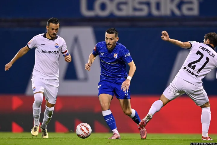 28.09.2025., stadion Maksimir, Zagreb - SuperSport HNL, 08. kolo, GNK Dinamo - NK Slaven Belupo. Tomislav Bozic i Arber Hoxha Photo: Igor Soban/PIXSELL