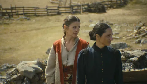 Alegorija o krivnji, strahu i slobodi žene u novoj sredini