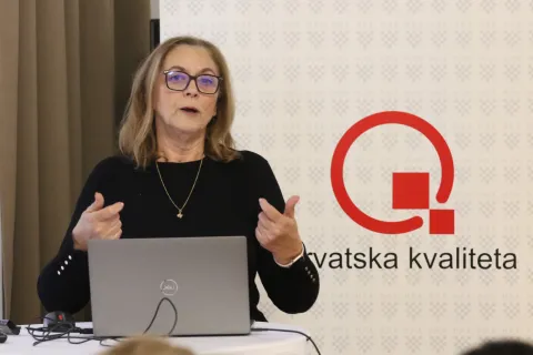 Osijek, 01. 12. 2025, Hrvatska gospodarska komora, županiska komora Osijek, HGK Osijek. Forum o fran&scaron;izama HGK. Ljiljana Kukec - Hrvatska udruga za fran&scaron;izno poslovanje.snimio GOJKO MITIĆ