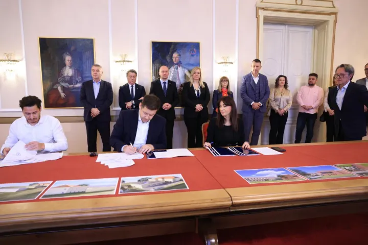 Dogradnja &scaron;kola u Feričancima i Satnici Đakovačkoj - stvaraju uvjete za jednu smjenu &scaron;kole
