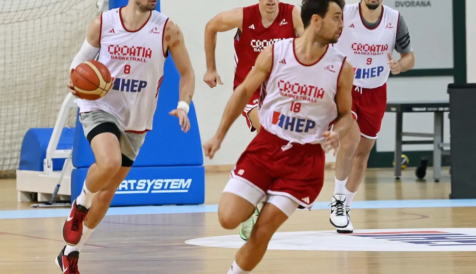 Opatija 29.07.2025.Hrvatska košarkaška reprezentacija, trening u dvorani Marino Cvetkovic, Mario HezonjaFoto Marko Gracin