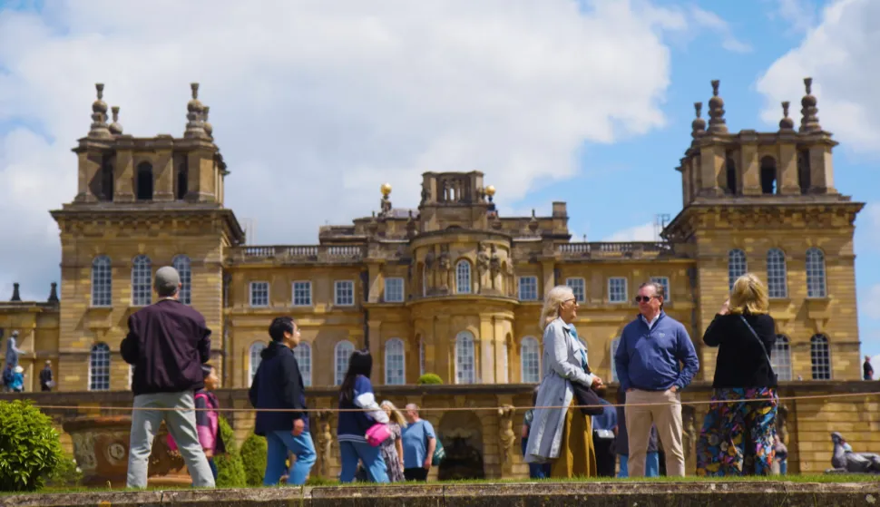 Blenheim: Najveća britanska palača