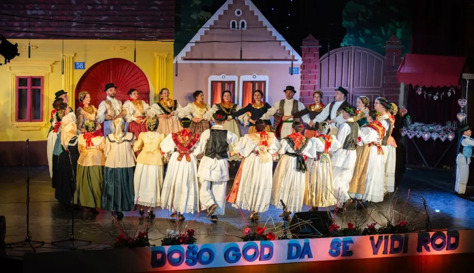 Aktivni Tomislavciustupljeno