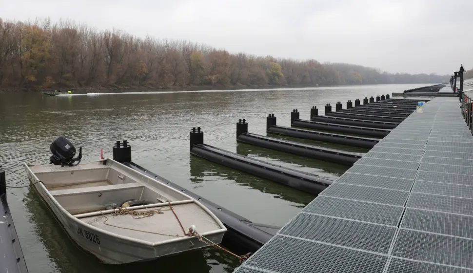 Osijek, 03. 12. 2025., Donji grad, otvaranje novog pristaništa, riječna marina, čamci, plovila, pristanište, riječno pristaništeSNIMIO BRUNO JOBST