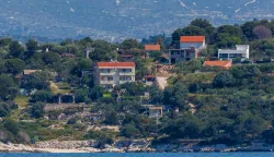 07.05.2023., Ciovo - Pogled na Ciovo. Pogled na juzni dio otoka Ciovo i mjesto Okrug Gornji. Photo: Zvonimir Barisin/PIXSELL