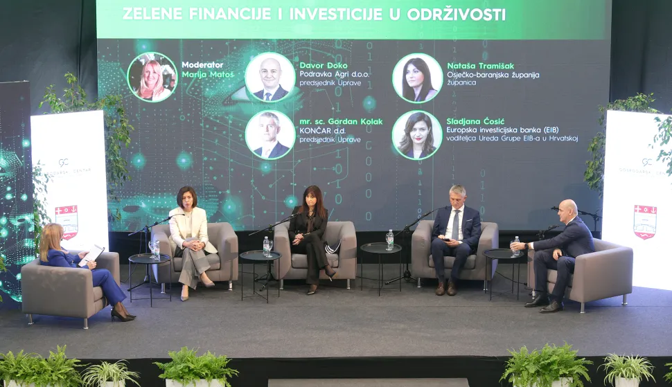 Osijek, 04. 12. 2025., GC, Green Matrix Summit, otvorenje, uvodni govori, predavanje, panel; Sladjana Ćosić; Nataša Tramišak; Gordan Kolak; Davor DokoSNIMIO BRUNO JOBST