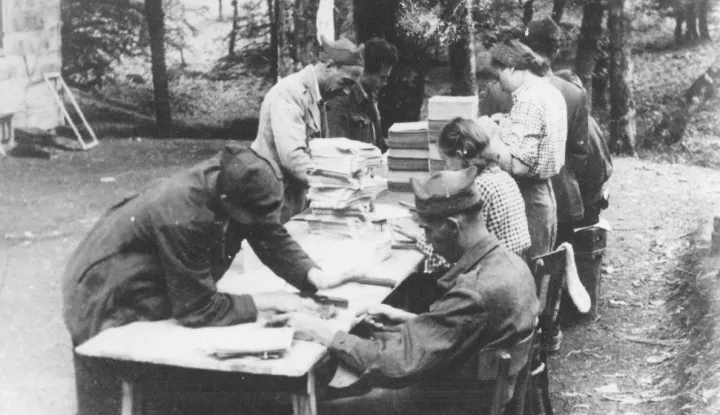 Glas Slavonije - Partizanska tiskara na Papuku 1943. godine