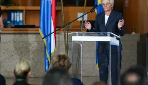 14.9.2023., Zagreb - Prezentacija rezultata projekta "e-Kutura – Digitalizacija kulturne bastine" Ministarstva kulture i medija. Uz ministricu kulture i medija Ninu Obuljen Korzinek, projekt su predstavili ravnatelj Hrvatskog drzavnog arhiva Dinko Cutura, ravnateljica Programa Hrvatske Radiotelevizije Marija Nemcic, ravnatelj Muzeja za umjetnost i obrt Miroslav Gasparovic, i ravnateljica Nacionalne i sveucilisne knjiznice Ivanka Stricevic. Photo: Jurica Galoic/PIXSELL