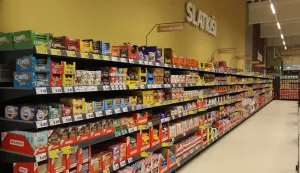 Osijek, 14. 10. 2025, Kaufland Retfala, obilazak Kauflanda pred sutrašnje otvorenje. Trgovina, proizvodi, police, ilustracijasnimio GOJKO MITIĆ