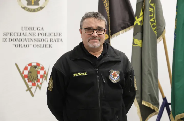 Osijek, 05. 12. 2025., IT park, premijera, Ljutoč, Ljutoč - dokumentarni film, dokumentarni film, prvi Hrvatski ratni brod, Ilija Vidić - Udruga Specijalne policije iz Domovinskog rata "Orao"SNIMIO BRUNO JOBST