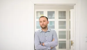 Knjiga "Lijeni radoholičar - Kako raditi manje, a živjeti više", Davor Kust