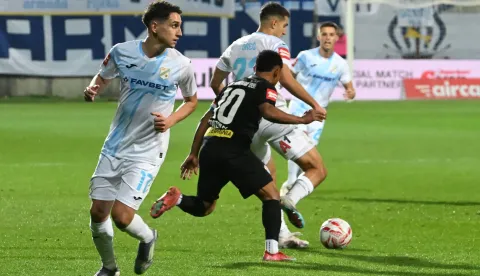 Rijeka, 06.12.2025. - Susret 16. kola hrvatskog nogometnog prvenstva Rijeka - Vukovar. foto HINA/ Miljenko KLEPAC/ tm