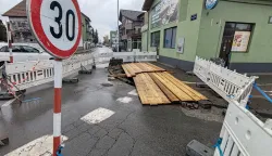 Propao pločnik na kružnom toku DIvaltova - SrijemskaGOJKO MITIĆ