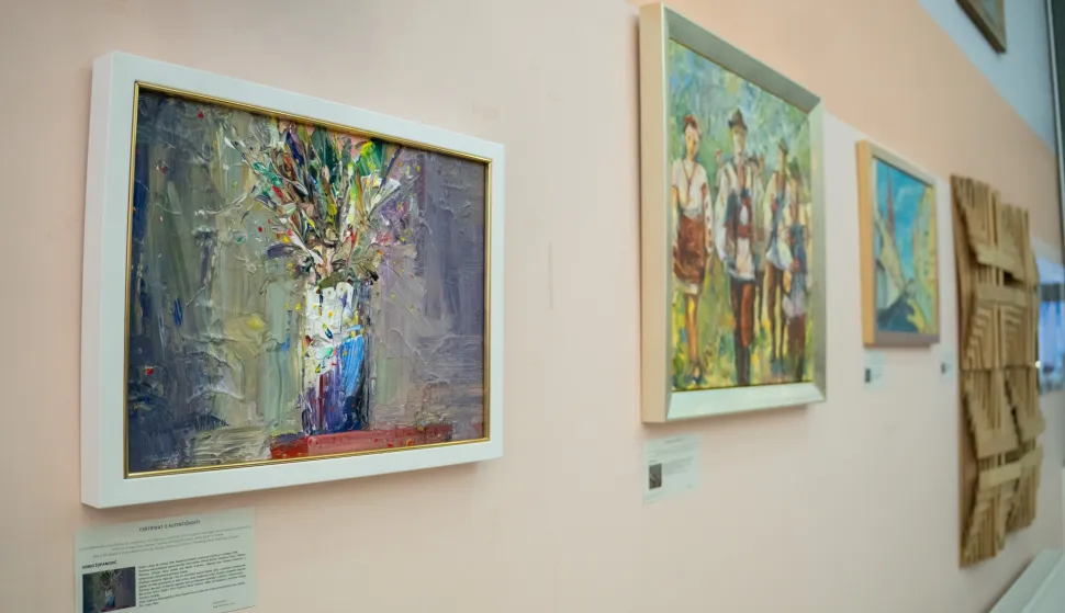 Osijek, 7. 12. 2025., Donatorska večer, udruga Moje dijetedonatori; licitacija; umjetnine