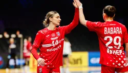 Rotterdam, 29.11.2025. - Hrvatska ženska rukometna reprezentacija u svom je drugom nastupu u skupini A na Svjetskom prvenstvu u Rotterdamu očekivano upisala i drugi poraz, bolje su bile aktualne europske doprvakinje Dankinje sa 35-24 (16-10). foto HINA/ IHF/Kolektiff images/Jozo Cabraja/ml