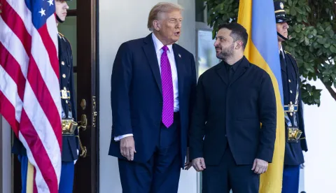epa12460753 US President Donald Trump (L) greets Ukrainian President Volodymyr Zelensky as he arrives at the West Wing of the White House in Washington, DC, USA, 17 October 2025. The leaders are scheduled for a working lunch in the Cabinet Room, where President Zelensky is expected to request long-range missiles as part of an arms package. EPA/SHAWN THEW