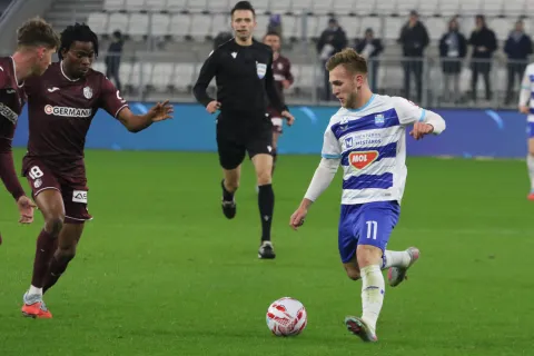 Osijek, 05. 12. 2025, Opus Arena, nogoet, Osijek - Istra 1961, SuperSport HNL 25/26. Nail Omerović (11).snimo GOJKO MITIĆ