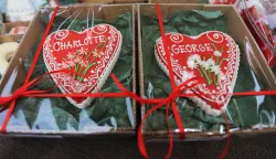 15.03.2016., Osijek - Njihove kraljevske visosti princ od Walesa i vojvotkinja od Cornwalla tijekom posjeta Osijeku obisli su Trg sv. Trojstva u Tvrdji gdje su obisli standove s ekoloskim proizvodima domacih proizvodjaca i clanice udruge Rubina koje njeguju izradu zlatoveza. "nPhoto: Davor Javorovic/POOL/PIXSELL