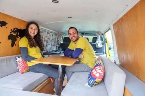 Šime Šimičević i Yvette Kalaba Šimičević: Strast za putovanjima pretvorili u posao, a krivac je žuti kombi