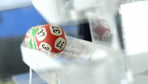 16.03.2012., HRT, Zagreb - Kuglice i bubanj za Loto izvlacenje igara na srecu Hrvatske lutrije, ilustracija.Photo: Sanjin Strukic/PIXSELL------zadnja3 st color