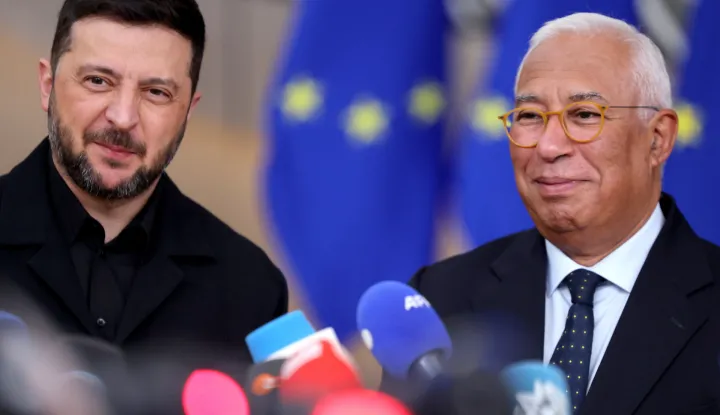 epa12474746 Ukrainian President Volodymyr Zelensky (L) and President of the European Council Antonio Costa answer questions from the media as they arrive for the Euro Summit in Brussels, Belgium, 23 October 2025. EU leaders convene in Brussels to discuss the situation Ukraine, European defence, developments in the Middle East, competitiveness, housing and migration. EPA/OLIVIER MATTHYS