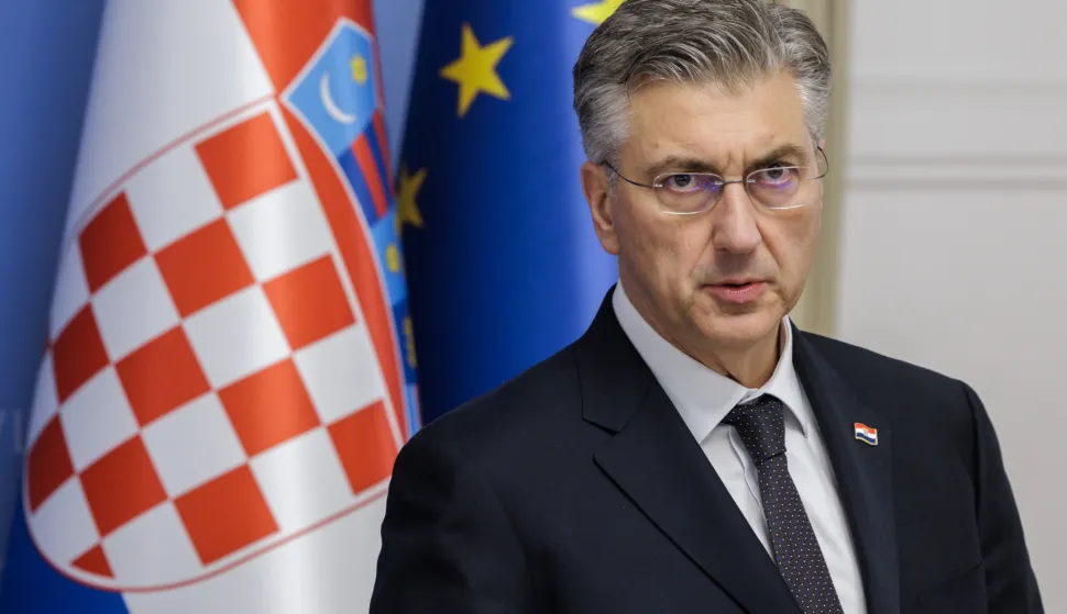 Zagreb, 02.12.2025. - Izjave za medije premijera Andreja Plenkovića i premijera Luce Friedena nakon sastanka.Na fotografiji Andrej Plenković.foto HINA/ Edvard ŠUŠAK