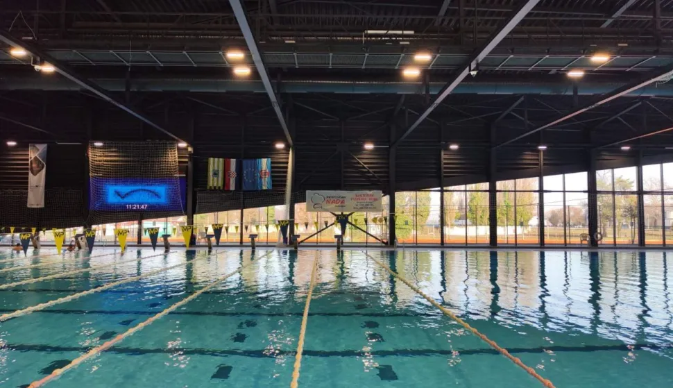 Ugradnja nove rasvjete na Plivalištu Vukovar