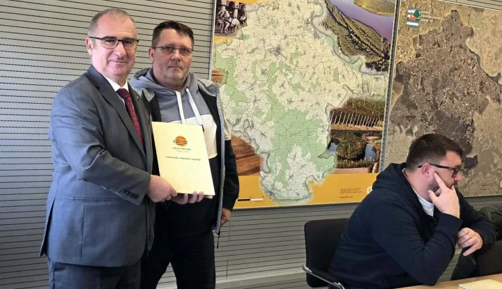 VINKOVCIPotpisani su ugovori s korisnicima potpora za razvoj i unapređenje slatkovodnog ribarstva u Vukovarsko-srijemskoj županiji za 2025. godinuPROSINAC 2025.