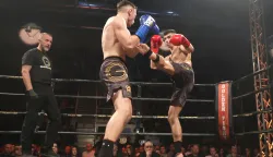 Osijek, 07. 12. 2024, Velika dvorana Gradaski vrt, GOLDEN FIGHT 7, kickboxing, MMA; Muay Thai, boks, boks bez rukavica, Andrej Kedveš - Dominik HorvathSNIMIO BRUNO JOBST