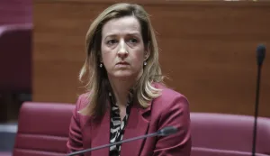 Zagreb, 11.12.2025.- Nastavak 8. sjednice Hrvatskoga sabora koja je započela raspravom o Konačnom prijedlogu zakona o izgradnji Centra za zbrinjavanje radioaktivnog otpada, hitni postupak, prvo i drugo čitanje. Na fotografiji Mirela Ahmetović.foto HINA/ Admir BULJUBAŠIĆ/ abu