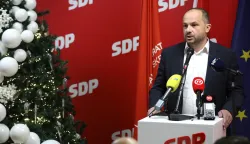Zagreb, 13.12.2025 - Sjednica Glavnog odbora SDP-a. Na fotografiji predsjednik SDP-a Siniša Hajdaš Dončić.foto HINA/ Denis CERIĆ /dc