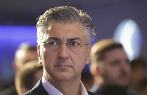 Zagreb, 13.12.2025.- &nbsp;XVIII. Opći sabor Mladeži Hrvatske demokratske zajednice (HDZ). Na fotografiji predsjednik Vlade RH i HDZ-a Andrej Plenkovićfoto HINA/ Admir BULJUBA&Scaron;IĆ/ abu