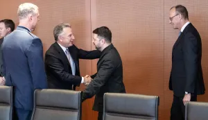 epa12592012 A handout photo made available by the German government press office shows German Chancellor Friedrich Merz (R) looking on as Ukrainian President Volodymyr Zelensky (2-R) greets US Presidential Envoy Steve Witkoff (3-R) of the US delegation at the beginning of their meeting in the Chancellery, in Berlin, Germany, 14 December 2025. Berlin will host US and Ukrainian delegations over the weekend for talks on a proposed peace plan, including a possible ceasefire in Ukraine. The discussions will be followed by a summit in Berlin with European leaders and President Volodymyr Zelensky. EPA/Guido Bergmann/German government press office HANDOUT HANDOUT EDITORIAL USE ONLY/NO SALES
