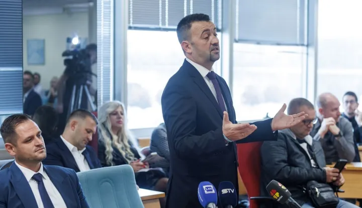 Gradonačelnik Vukovara Marijan Pavliček na sjednici Gradskog vijeća Vukovara