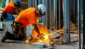 radnici, građevinarci, građevina, metalci