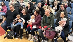 SLAVONSKI BRODGradonačelnik Mirko Duspara u ponedjeljak je u Glazbenoj &scaron;koli udržao svečani prijam za sve bebe rođene tijekom 2024. godine i njihove roditelje.prosinac 2025.