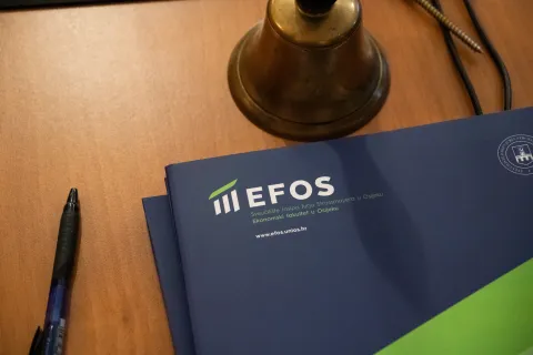 Osijek, 17. 12. 2025., Podjela apotvrda polaznicima edukacije, EFOSpotvrde; edukacija; EFOS