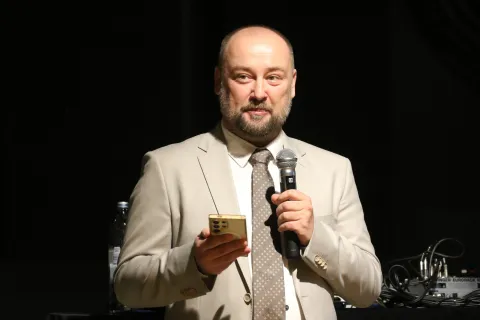 Čepin, 18. 12. 2025, Restoran Crna Svinja. 105 godina Glasa Slavonije, dodjela glaven nagrade za Glasov foto natječaj i predstavljanje novog časopisa Pogled.snimio GOJKO MITIĆ