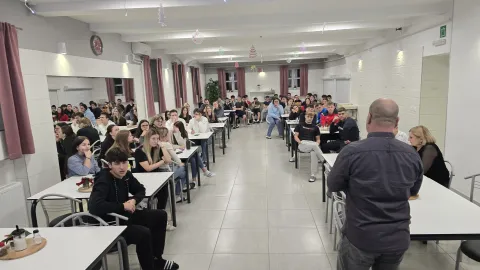 Predavanje u Hrvatskom radi&scaron;i