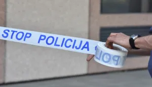 08.05.2018., Sibenik -Na razvodnoj ploci trgovackog centra u Dalmareu doslo je do pozara koji su vatrogasci brzo stavili pod nadzor.Photo: Hrvoje Jelavic/PIXSELL