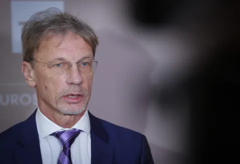 Zagreb, 22.12.2025.- Hrvatska narodna banka, godi&scaron;nji brifing. Na fotografiji Boris Vujčić, izjava za medije nakon brifinga.foto HINA/ Admir BULJUBA&Scaron;IĆ/ abu