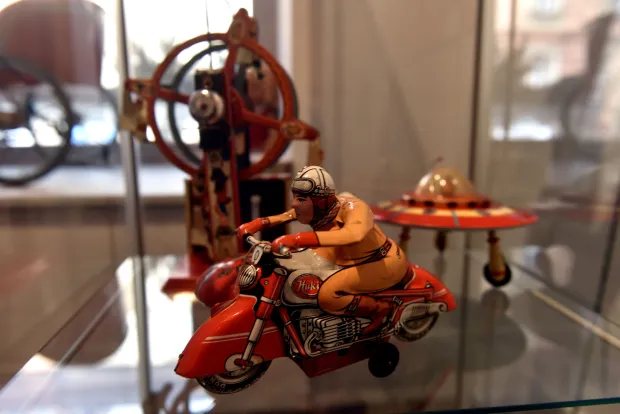 Zagreb, 09.12.2025 (nedeljni broj, Bozicni prilog) - Skolski muzej - izlozba igracaka, uz tekst S.Pavica.foto Davor Kovacevicnedeljni