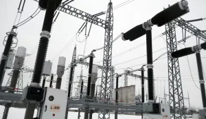 epa11882612 A high voltage substation in Rezekne, Latvia, 08 February 2025. The Baltic states of Lithuania, Latvia, and Estonia on 08 February cut ties with Russia's power grid to join the European Union's network, as the three countries are about to take a historic energy security step on 09 February when they synchronize their former Soviet electricity systems with the Continental Europe Network (CEN). EPA/VALDA KALNINA